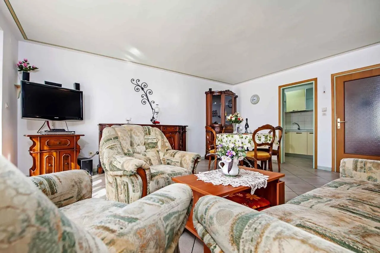 Apartment In Rovinj/Istrien 11720  Rovinj